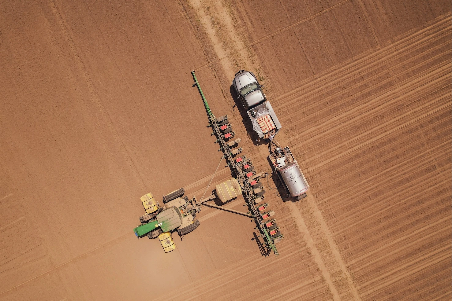Fertilizer Price Trends: What Buyers and Sellers Need to Know in 2025